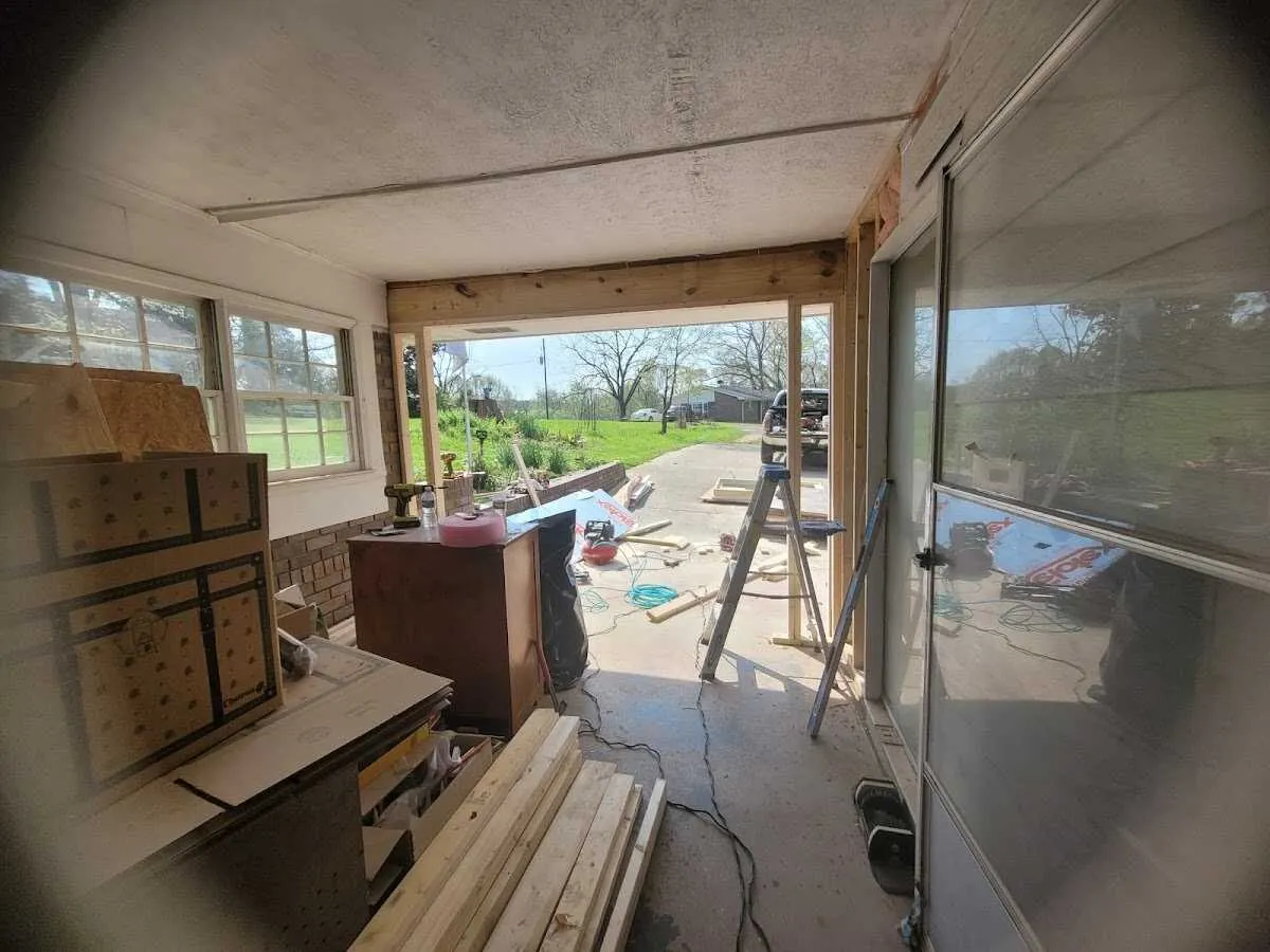 Air movers and dehumidifier for Drying & Dehumidification in Middlebury